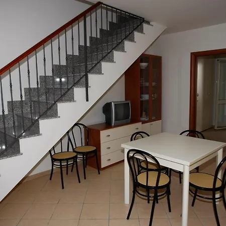 מלון דירות Gualtieri סנט'אנדראה אפוסטולו דלו איוניו