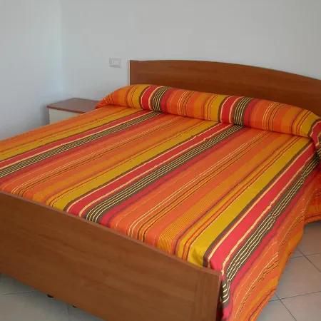 Gualtieri מלון דירות סנט'אנדראה אפוסטולו דלו איוניו