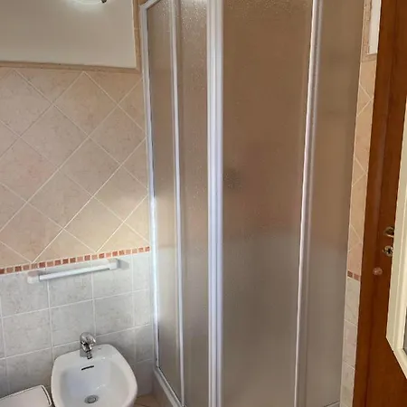Gualtieri Lägenhetshotell 3*